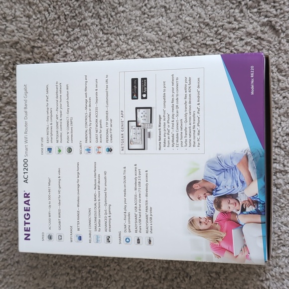 Netgear AC1200 Smart WiFi Router, model R6220 - Picture 2 of 5